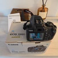 Canon EOS 1300D con obiettivo EF-S 18-55mm