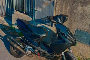 Aerox 50 (LEGGERE DESCRIZIONE)