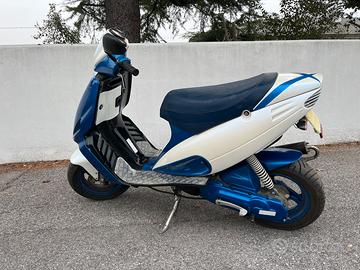 Scooter Malaguti Phanton F12