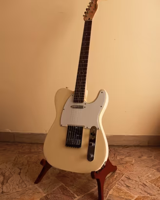 Squier Telecaster + ampli NUX Mighty20MKII