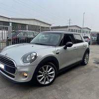 MINI Cooper D 1.5 Cooper D Hype 5 porte CAMBIO A