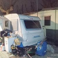 Adria unica 390 permuto con moto