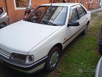 Peugeot 405