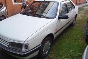 Peugeot 405