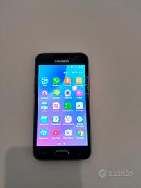 SAMSUNG Galaxy J1 
