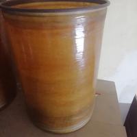 Due serbatoi cisterna olio vino vetroresina 500 lt