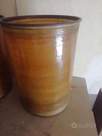 Due serbatoi cisterna olio vino vetroresina 500 lt