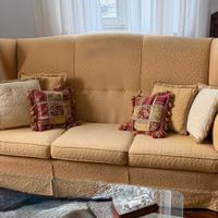 Set salotto classico: divano 3 posti e 2 poltrone