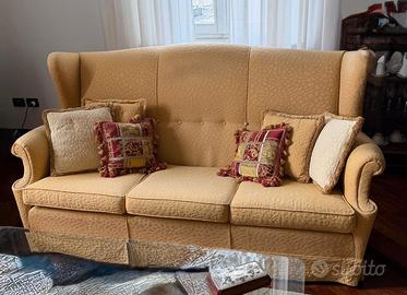Set salotto classico: divano 3 posti e 2 poltrone