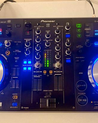 XDJ R1