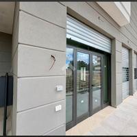 Negozio commerciale/predisposizione centro estetic