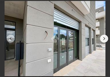 Negozio commerciale/predisposizione centro estetic