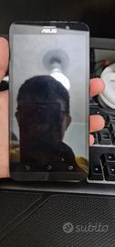 Asus Zenfone 2 Deluxe