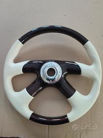 Volante nautico radica più pelle bianca