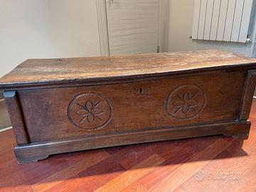 Cassapanca Sarda del 700.