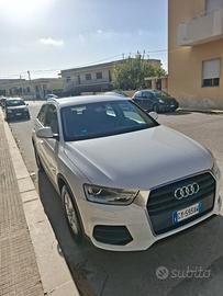 Audi Q3 150 cv Business