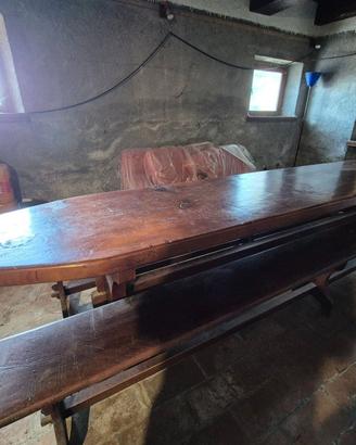 Tavolo e panche in legno massello arte povera