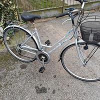 bicicletta donna con marce 