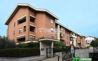 3 LOCALI IN VIA PARINI