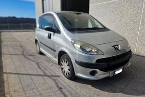 Peugeot 1007 HDI 70CV