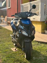 APRILIA SR 50