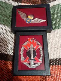 fregi distintivi militari