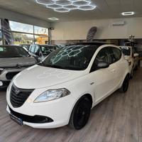 Lancia Ypsilon 1.2 69 CV GPL Tetto Apribile