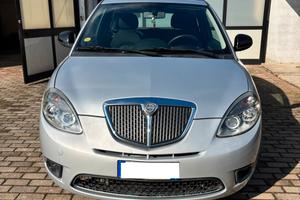 Lancia Ypsilon 1.2 Silver