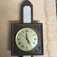 Orologio antico da parete - stile stranger things