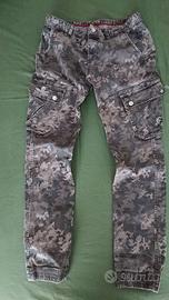Pantaloni mimetici Esercito