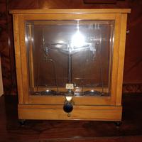 Bilancia a bracci uguali