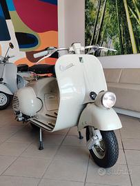 Vespa 125 VM2 faro basso - 1954