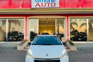 Peugeot 208 BlueHDi 75 5 porte Allure