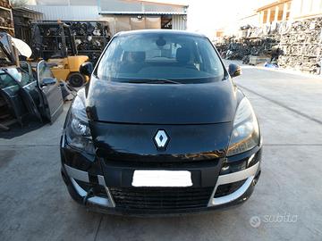 Ricambi usati per RENAULT SCENIC X-MOD 2010