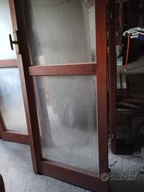 Porta finestra interna in legno e vetro a 2 ante
