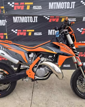 KTM SX 125 Motard Carburatore Video 360