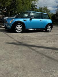 Mini One D De Luxe 1.4 tdi (Toyota)