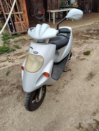 Scooter Malaguti Phantom F10