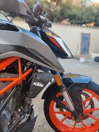 KTM 390 Duke - 2022