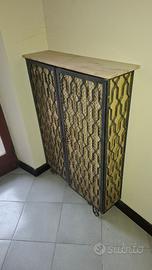 Tre copritermosifone in ferro battuto