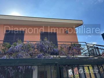 Casa indipendente con giardino e garage a Milo