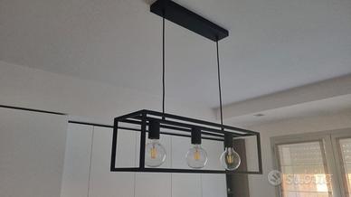 Lampadario in ferro battuto 