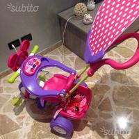 Triciclo con maniglione e parasole