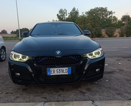 BMW 320d touring x-drive pacchetto m-sport