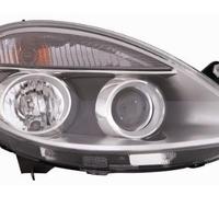 Lancia Y 2011 faro ant dx