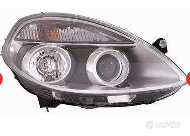 Lancia Y 2011 faro ant dx