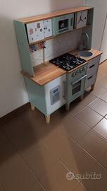 cucina giocattolo per bambini