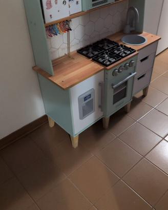 cucina giocattolo per bambini