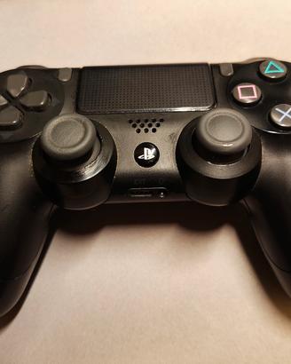 Controller originale PS4 danneggiato – per ricambi
