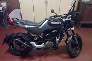 Husqvarna Svartpilen 125 - 2023